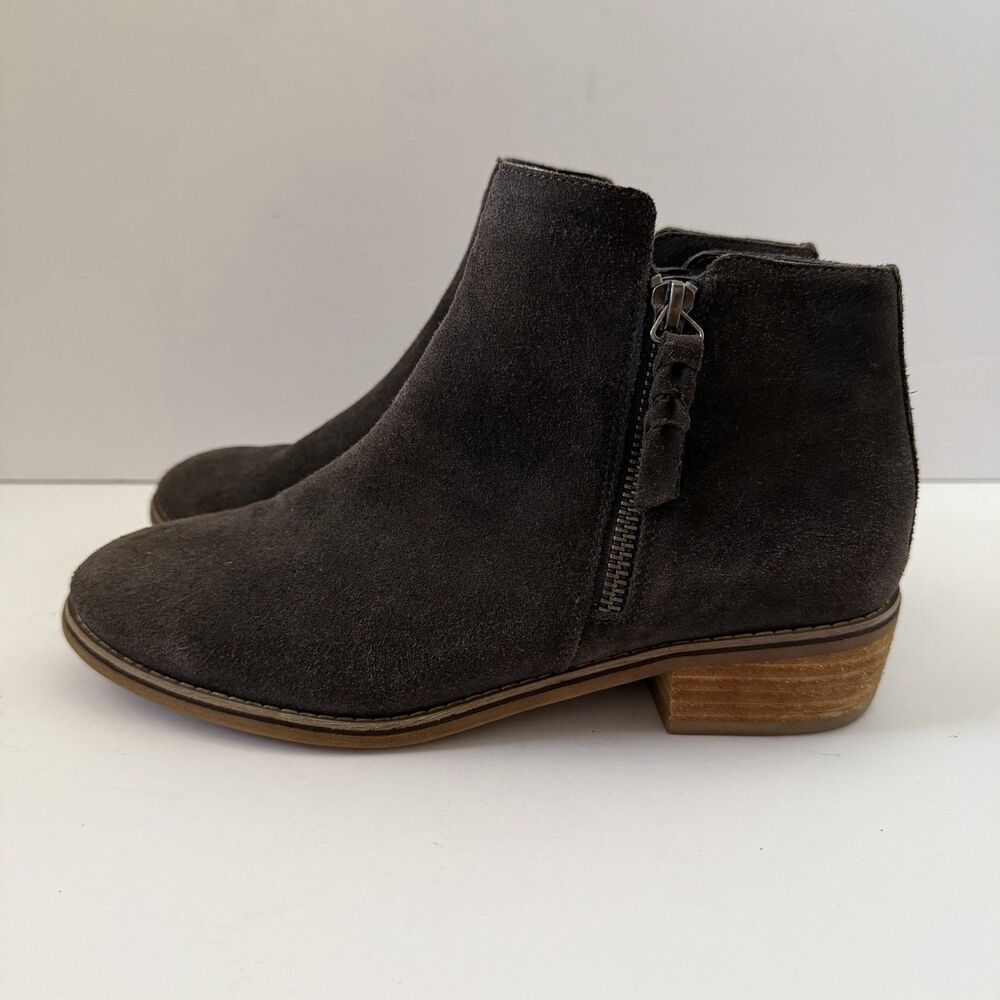 Blondo Valli Womens 8.5 M Gray Suede Waterproof Ankle Boots Booties Side Zip